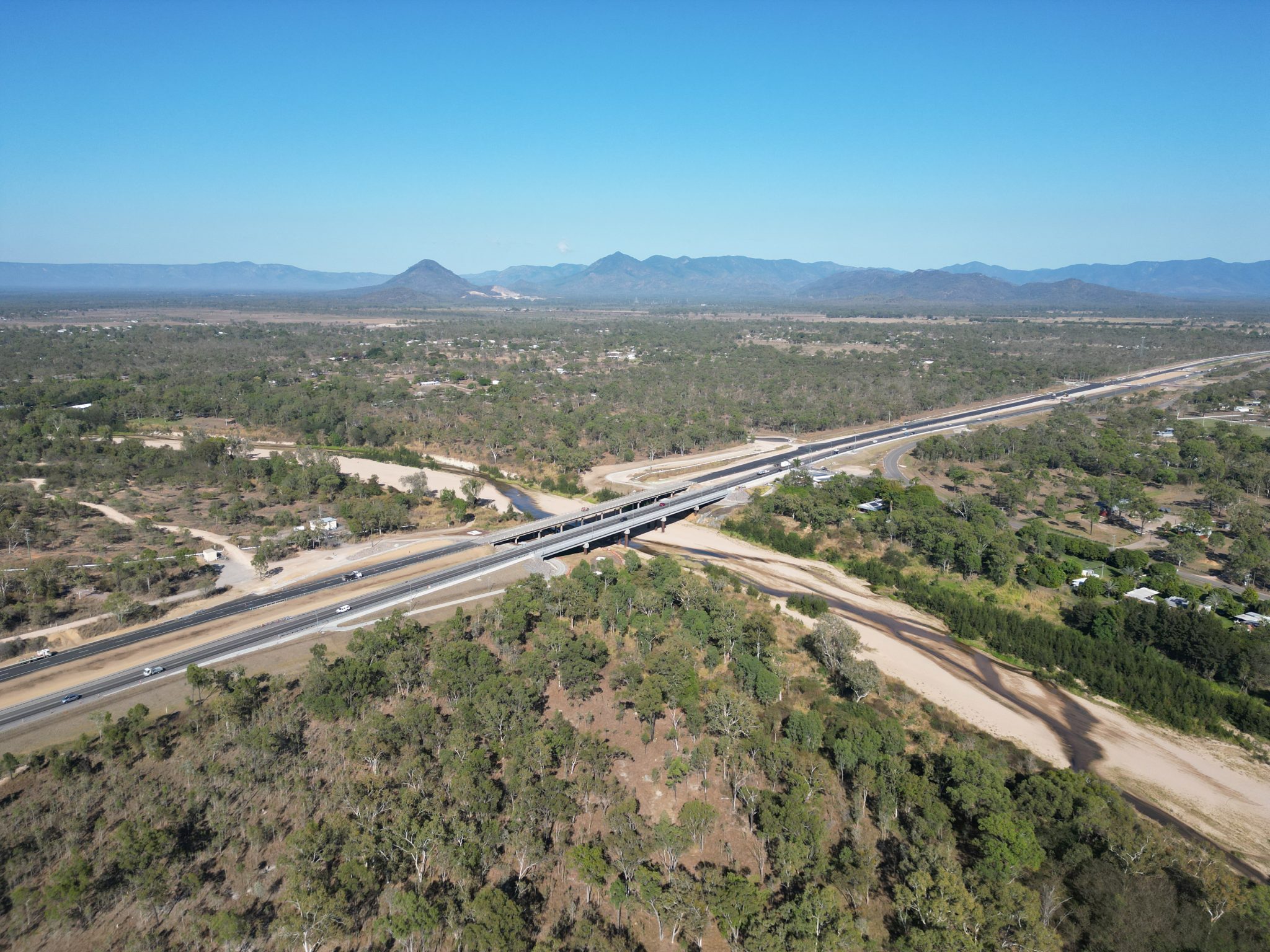 Milestone for 117.4m Townsville highway works iQ Industry Queensland