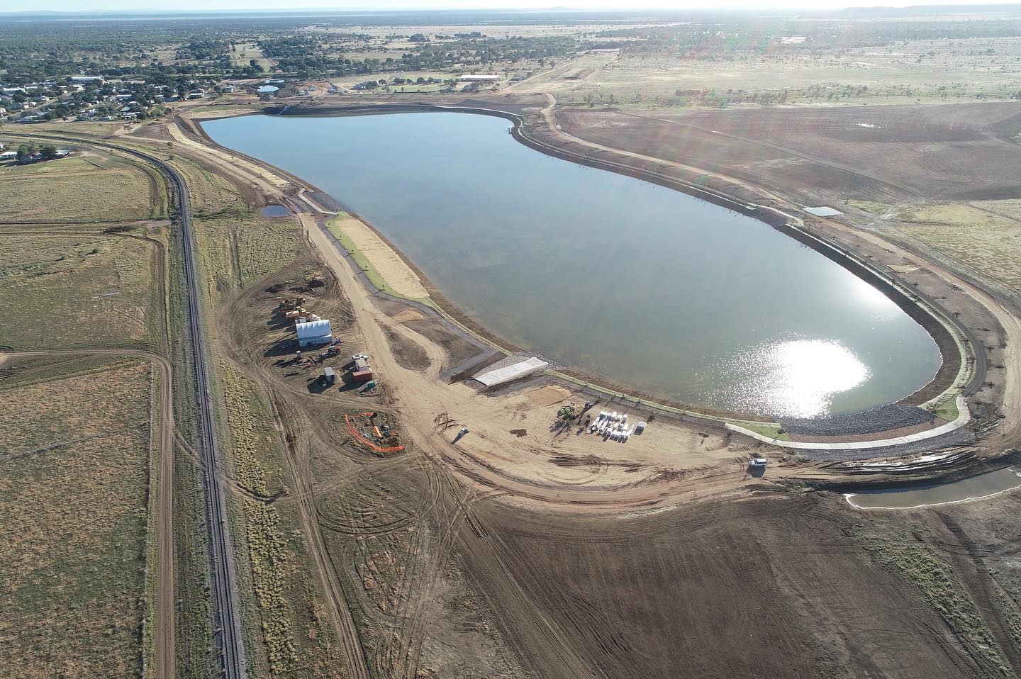 Hughenden recreational lake precinct officially open | iQ Industry ...